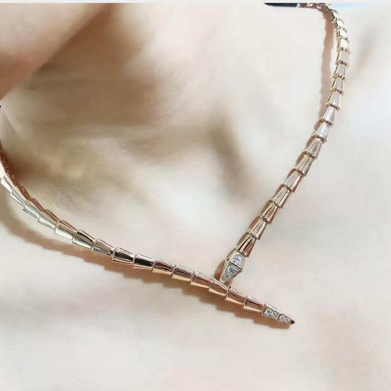 未使用 BVLGARI/宝格丽 【念念】 SERPENTI 头尾带钻 蛇骨项链 L