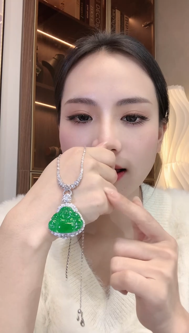 【闪购商品】翡翠吊坠(不含链)18K金镶嵌D36