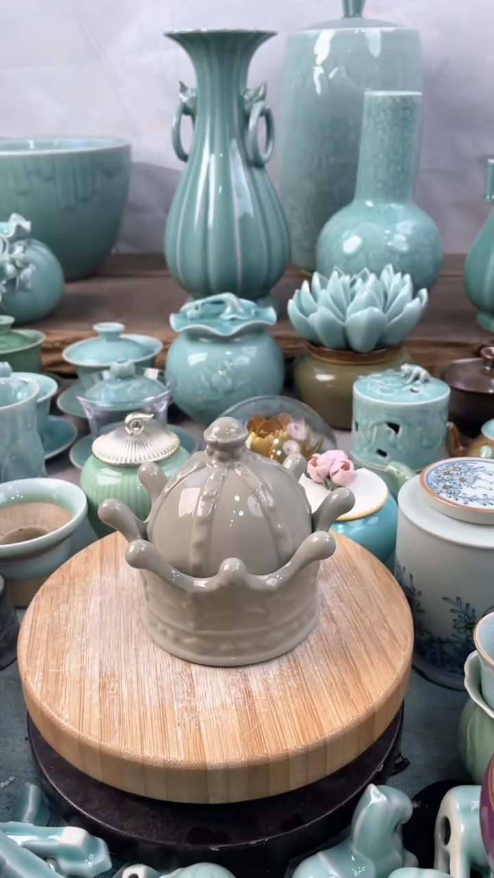 【闪购商品】特价福利 微瑕 慧仙青瓷