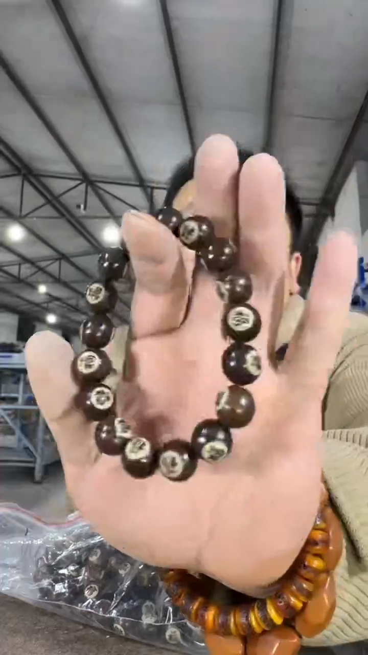 【闪购商品】菩提根/象牙果手串Z68