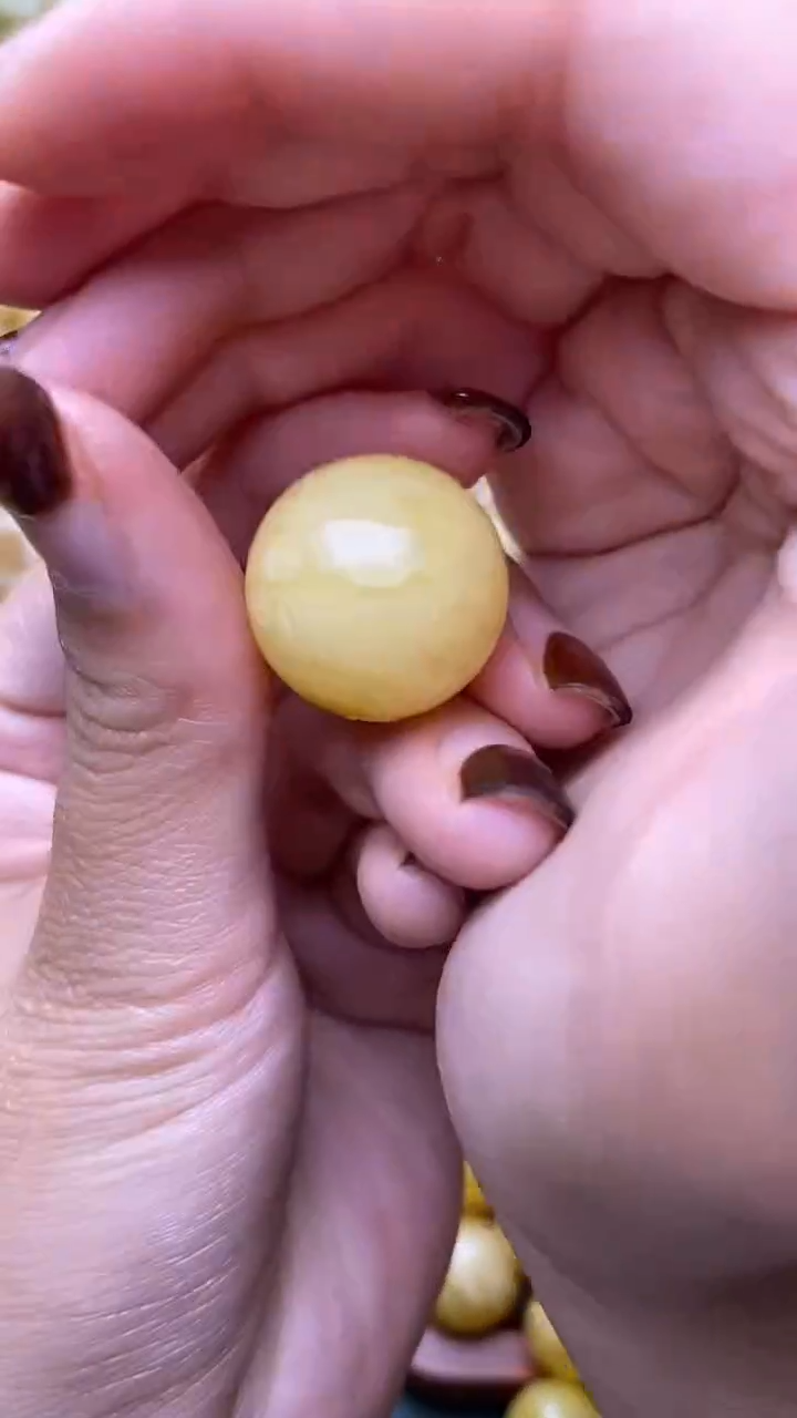 未镶嵌琥珀裸石蜜蜡.48