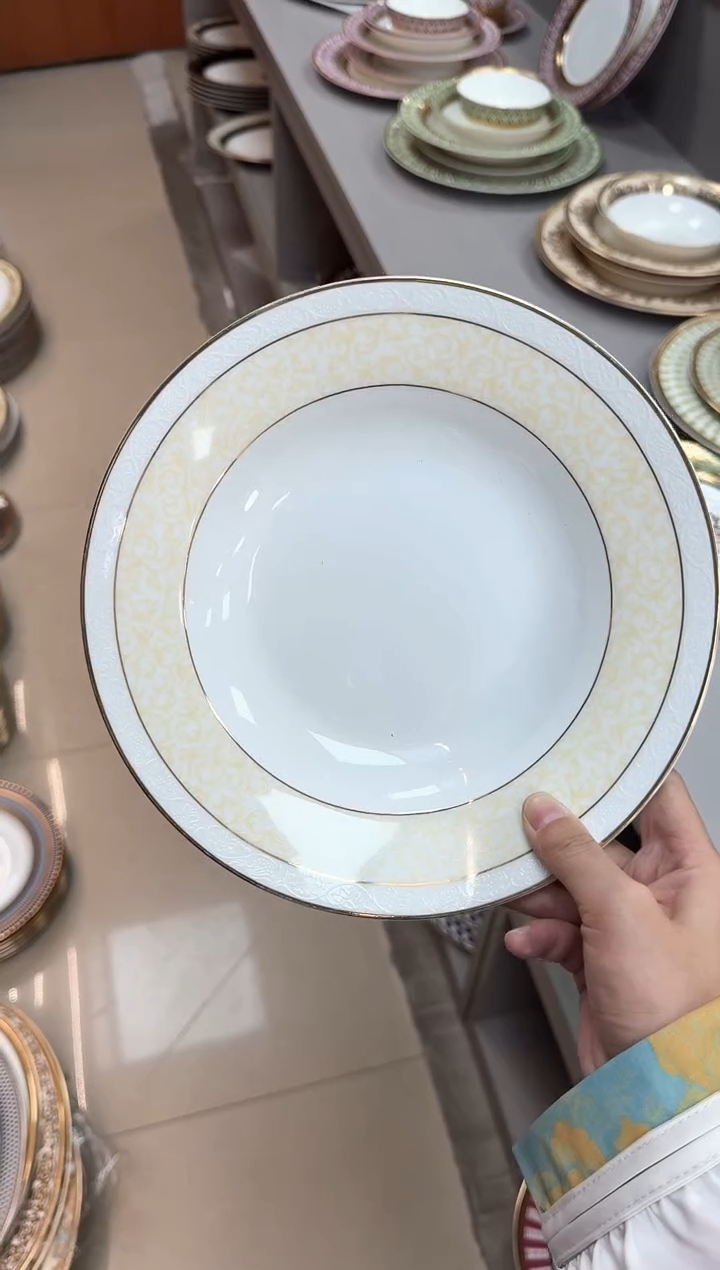 【闪购商品】瓷片9寸草帽盘2个 春节活动福利价