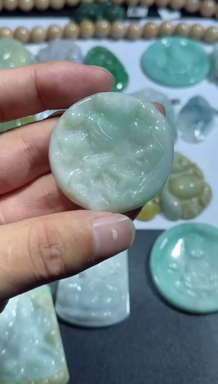 【闪购商品】翡翠颈饰未镶嵌00011193