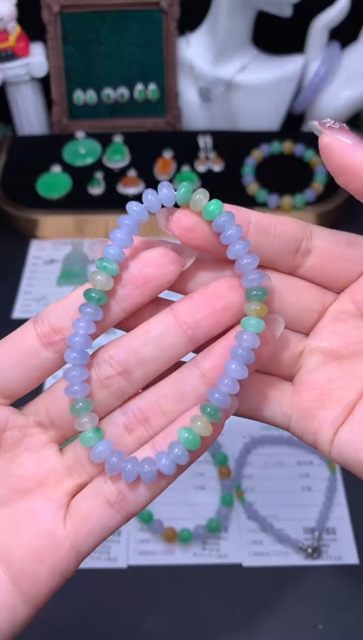 未镶嵌定制翡翠48小时鉴赏期 退货不扣服务费