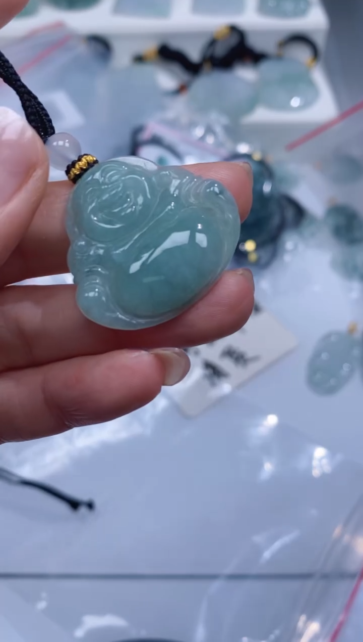 颈饰未镶嵌翡翠吊坠