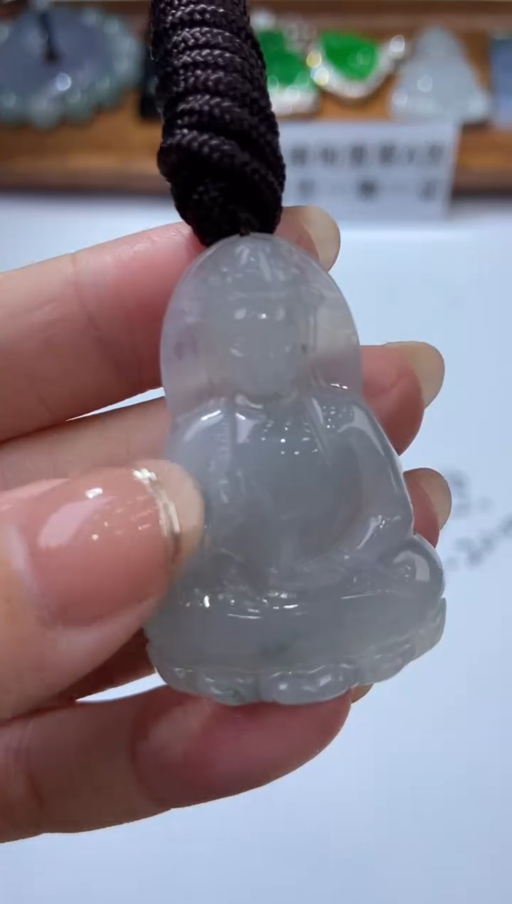 翡翠未镶嵌挂件281381   
