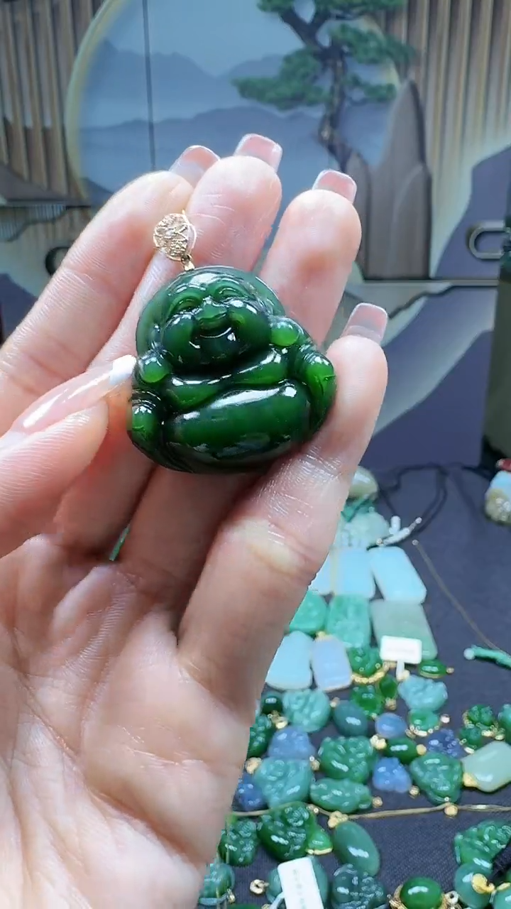 【闪购商品】和田玉挂件18K金镶嵌1