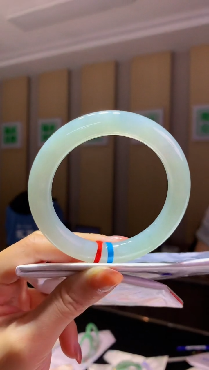 未镶嵌手镯翡翠-C42 圈口56.2