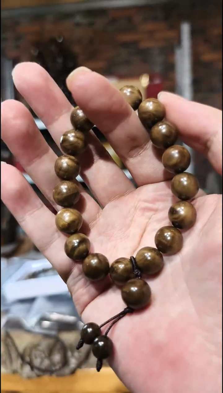 金丝楠1.2阴沉绿龙胆单圈