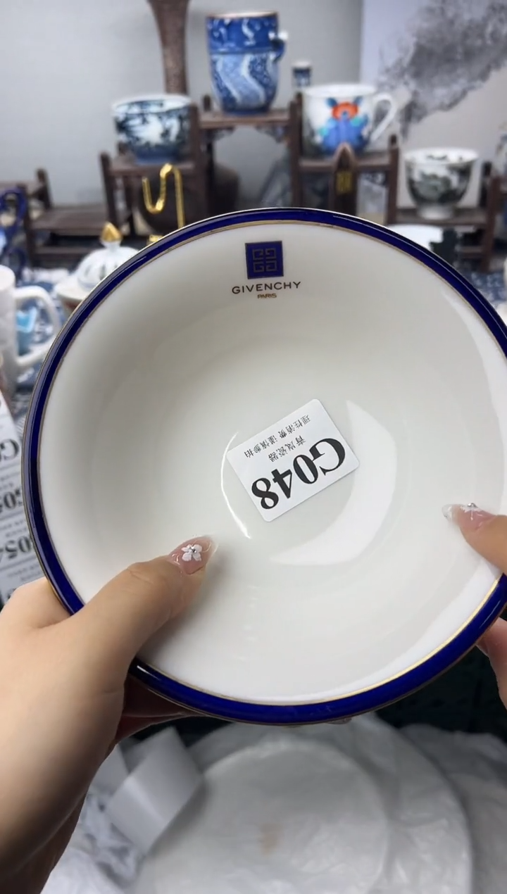 瓷片阿***r   G048