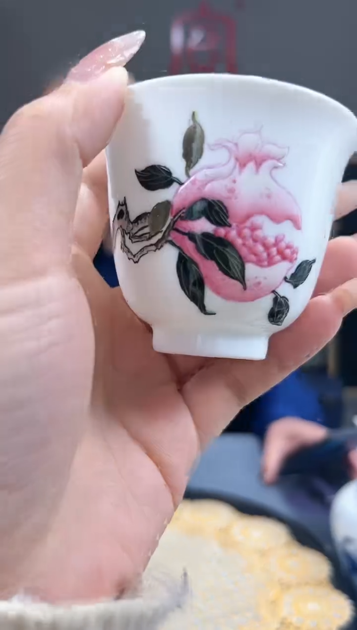 【闪购商品】官窑瓷画院862官窑瓷画院石榴铃铛杯