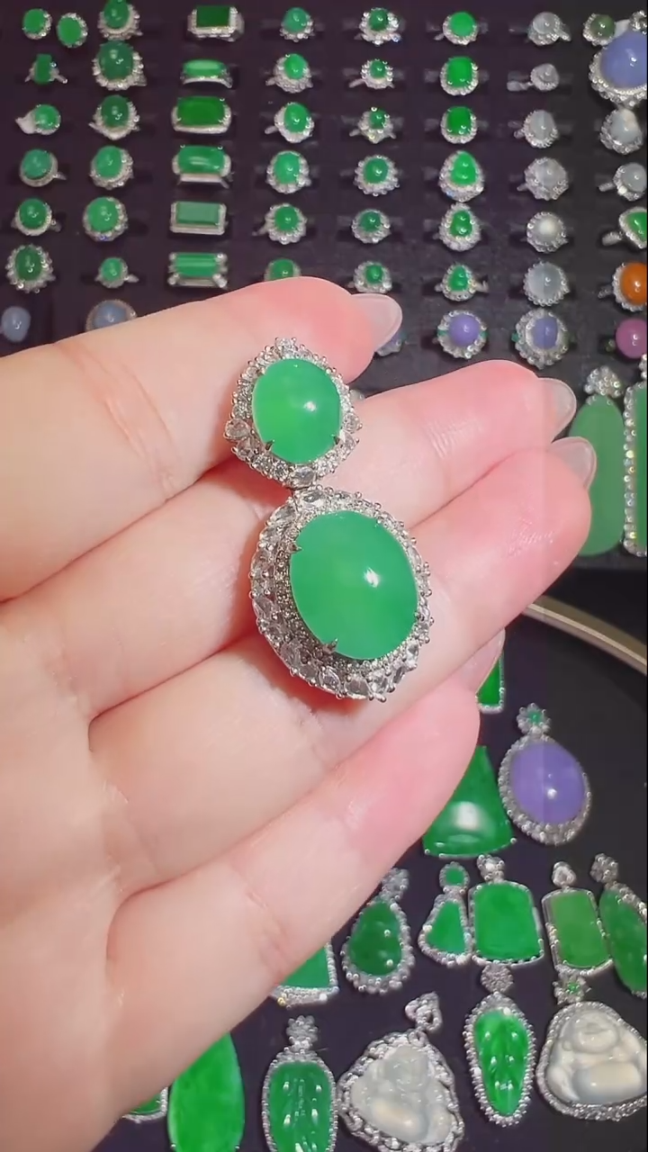 翡翠18K金镶嵌吊坠(不含链)吊坠