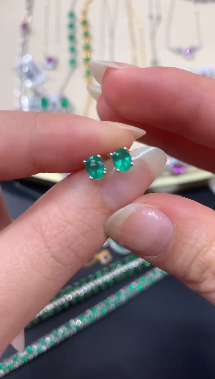 【闪购商品】祖母绿耳饰18K金镶嵌A457|多样性发一件1280