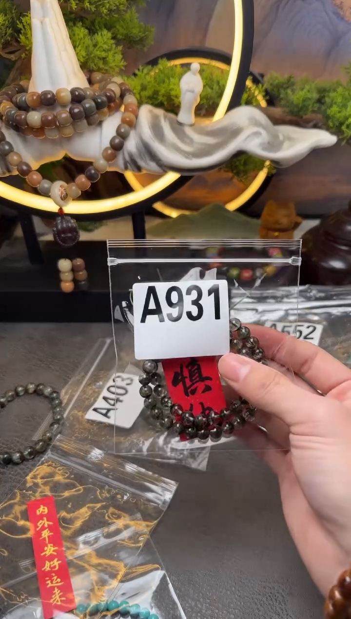 【闪购商品】水晶手链银S925镶嵌A931 绿幽灵水晶