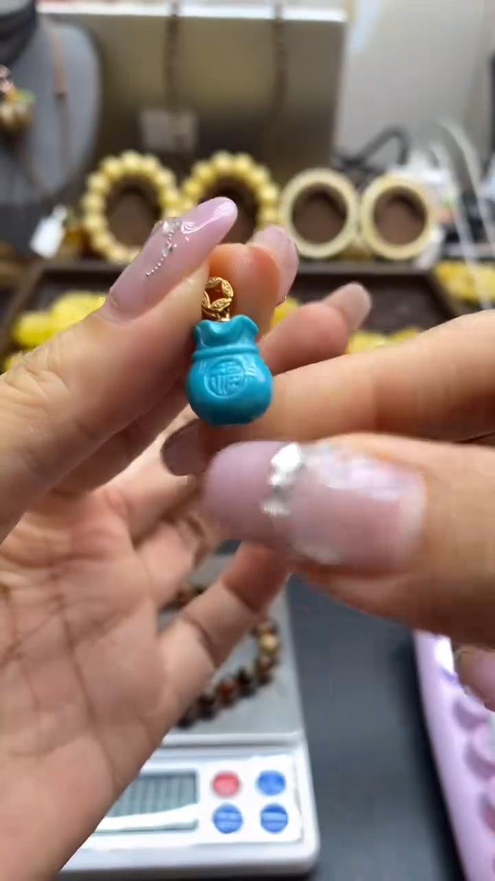 18K金镶嵌绿松石珠宝奇石516