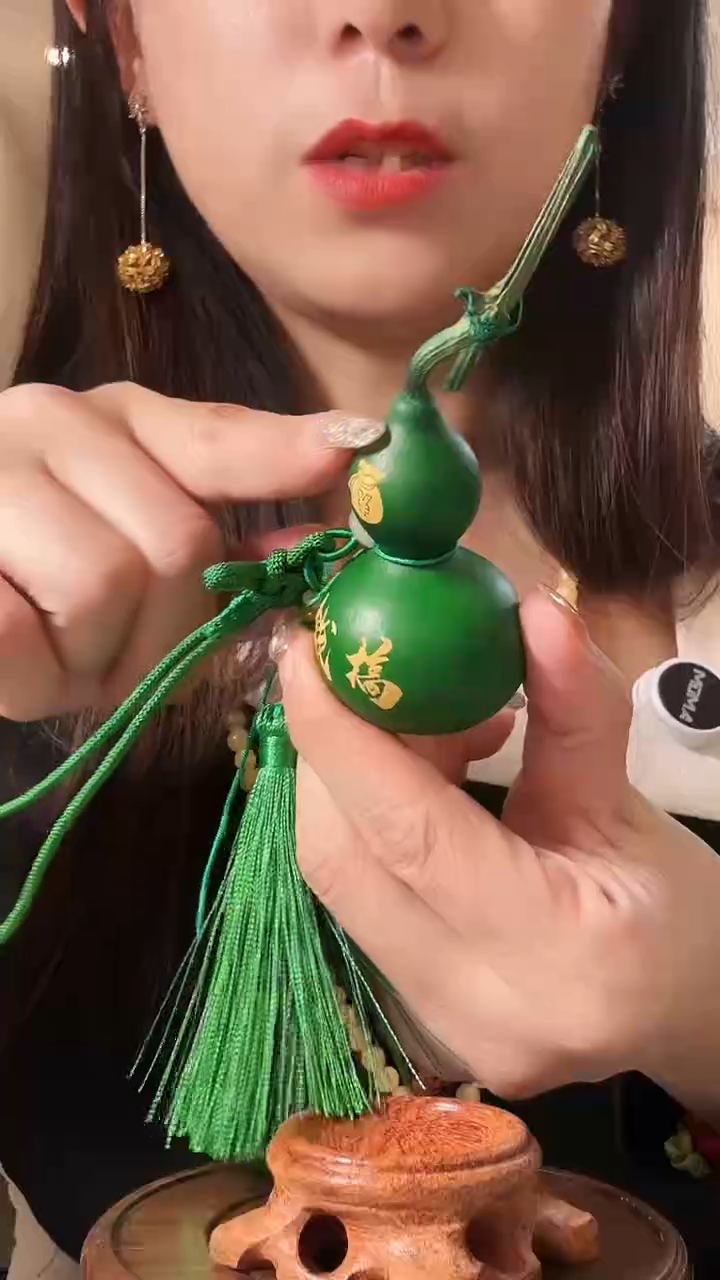 【闪购商品】天然葫芦染色 大漆楷清工艺 精致雕刻