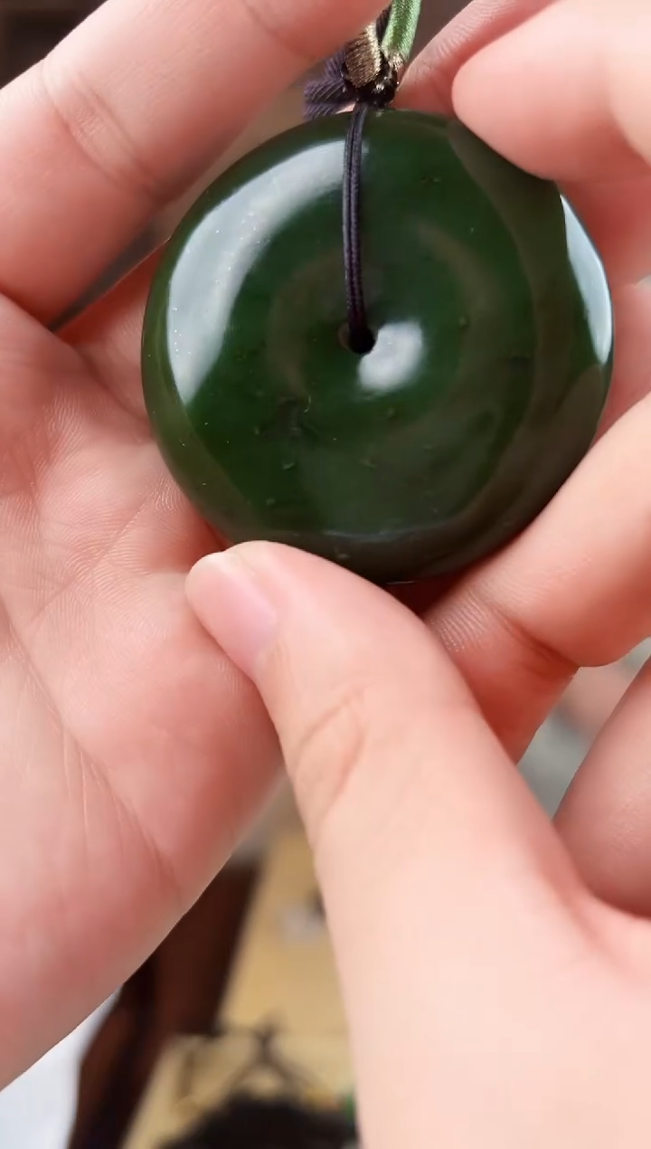 颈饰未镶嵌和田玉拍一发一，多样性发货