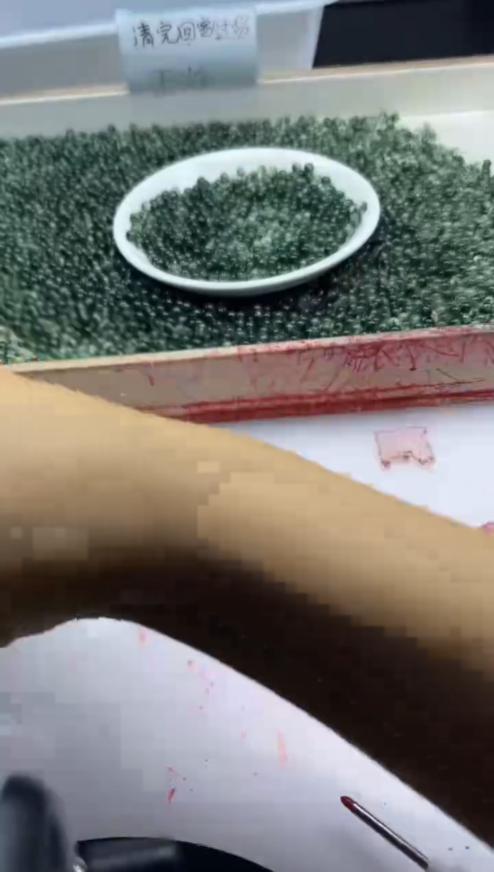 【闪购商品】水晶颈饰未镶嵌w140绿幽灵烤色4mm*40颗