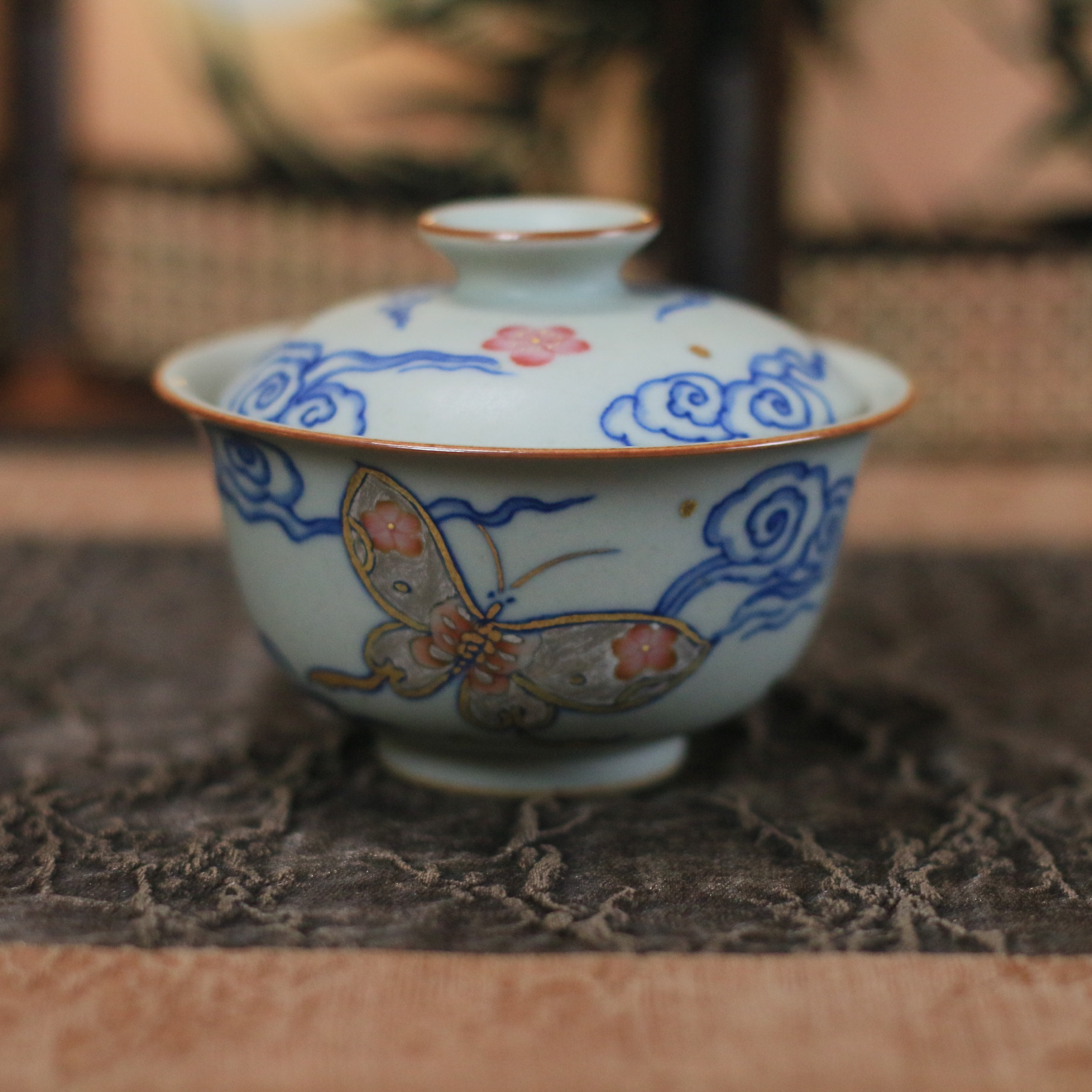 【素谷籣兮】纯手工手绘复古陶瓷青花祥云金银彩蝶恋花蝴蝶元宝盖碗