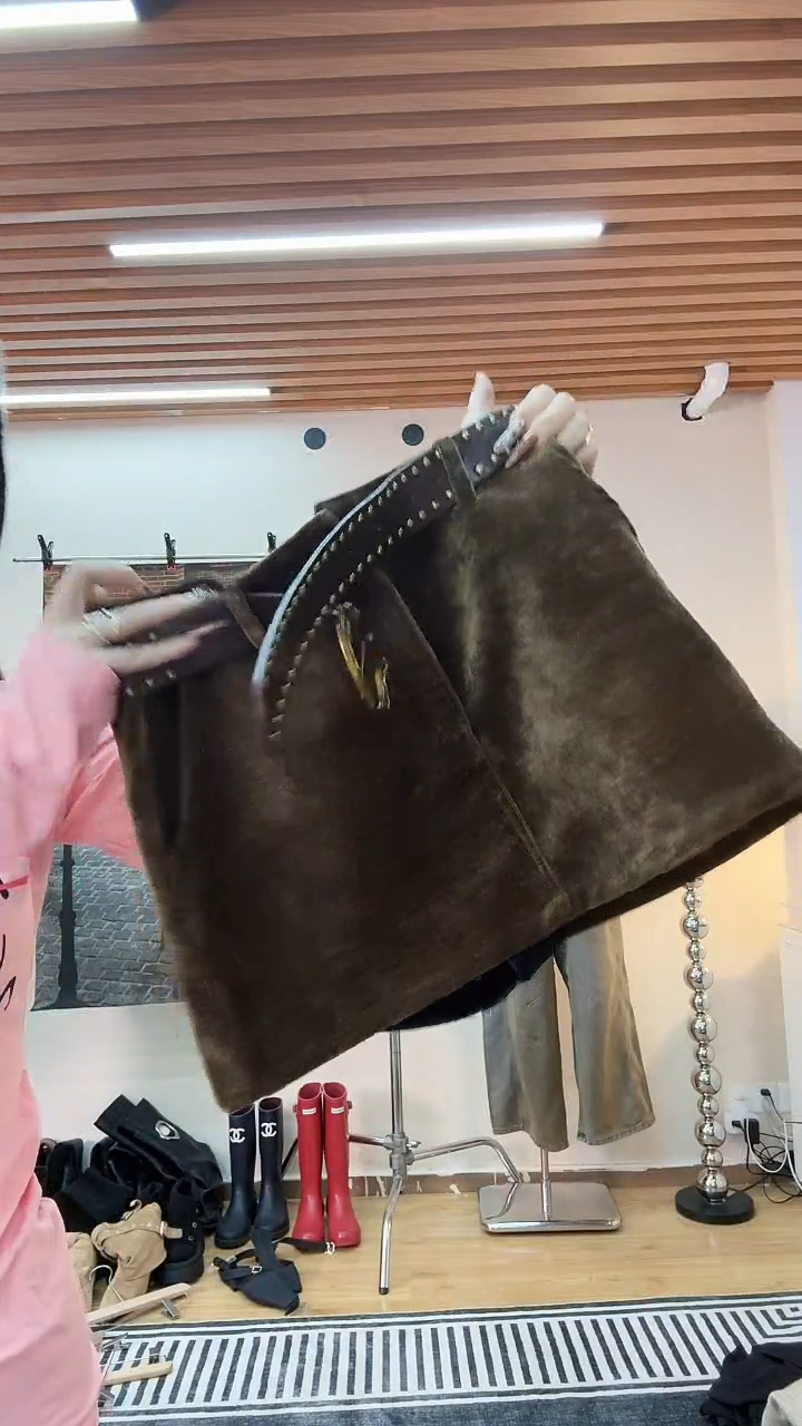 2025变成岛屿孤品拼手速款半身裙S码木木专属