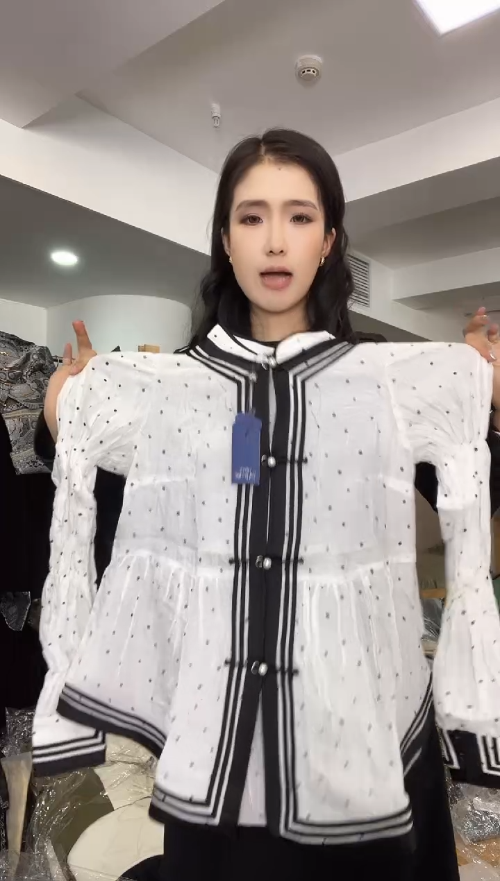 XL码    130斤   防晒