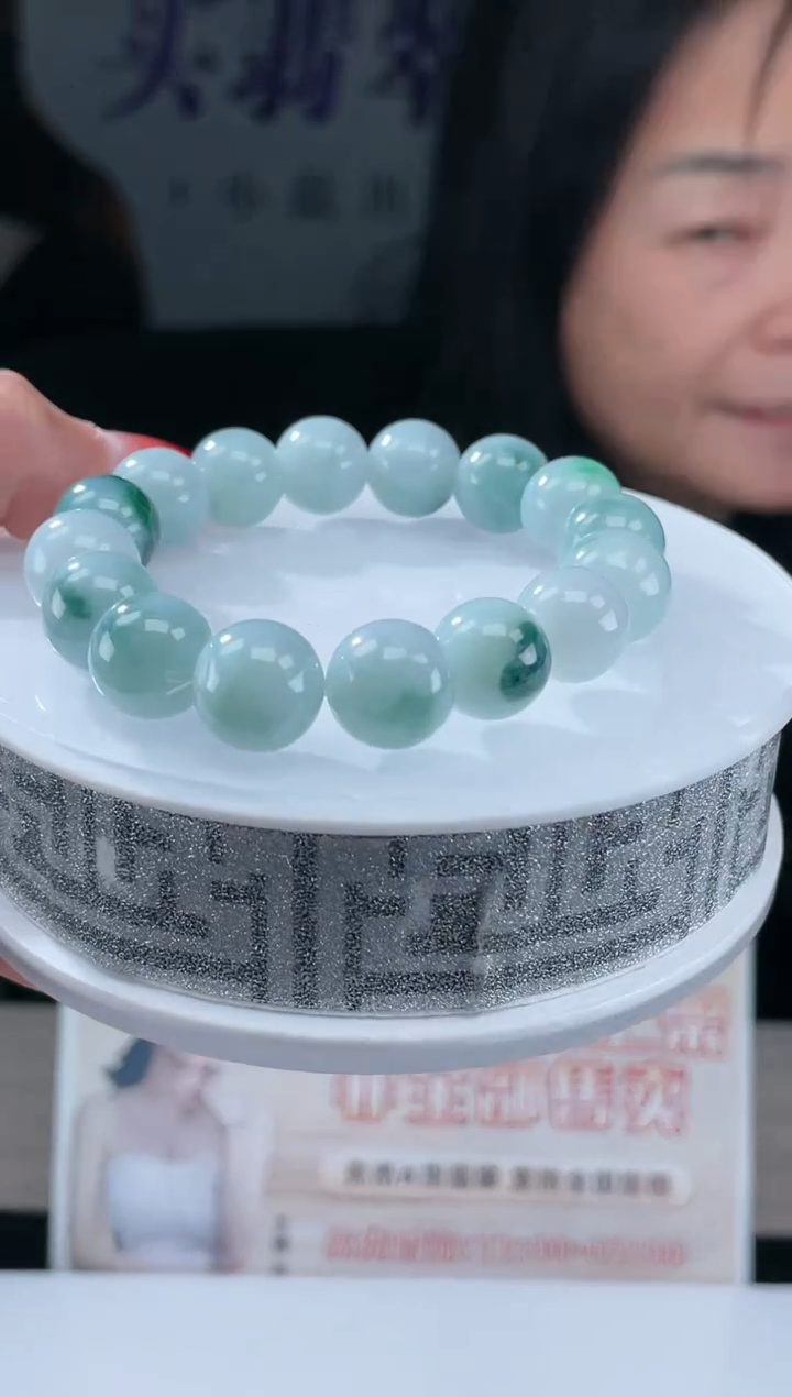 【闪购商品】定制翡翠未镶嵌不退不换多样性随机发CMH1件-A