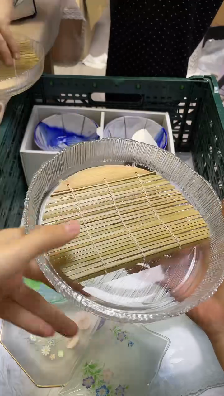 /L****璐913精美瓷器感谢选购       
