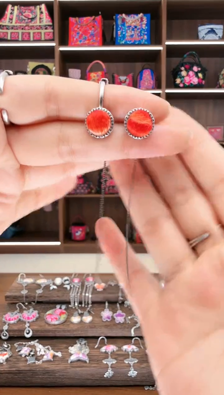 【闪购商品】织绣92蚩梦苗族古绣