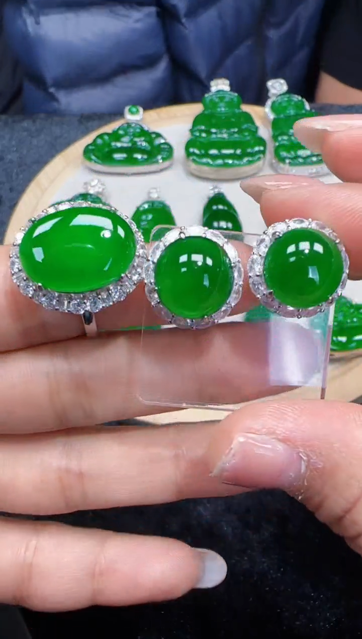 未镶嵌定制翡翠翡翠一套108