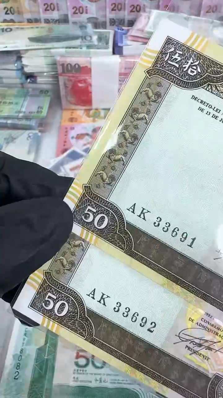 【闪购商品】纸李小龙单张哈哈哈哈