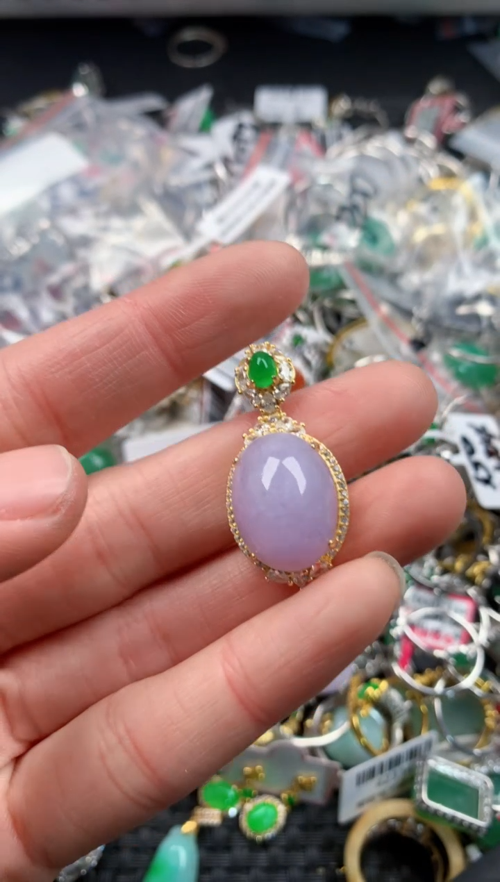 银S925镶嵌戒指翡翠666         1