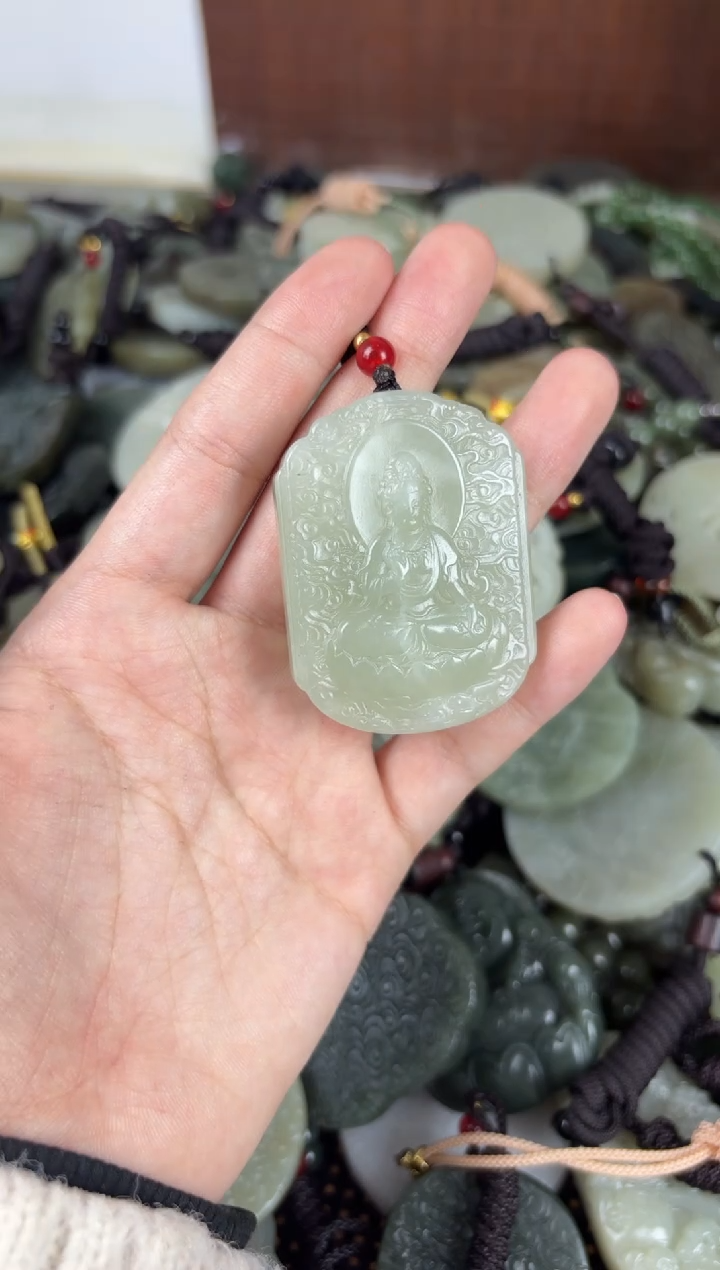 【闪购商品】和田玉颈饰未镶嵌1