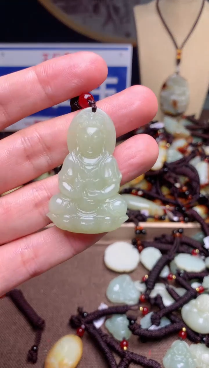 【闪购商品】和田玉颈饰未镶嵌1