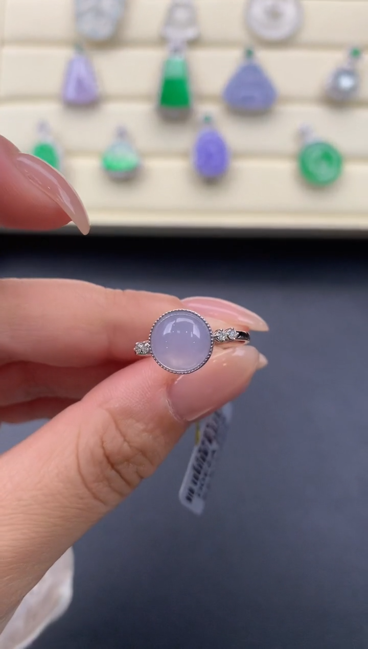 【闪购商品】翡翠颈饰18K金镶嵌Q536      