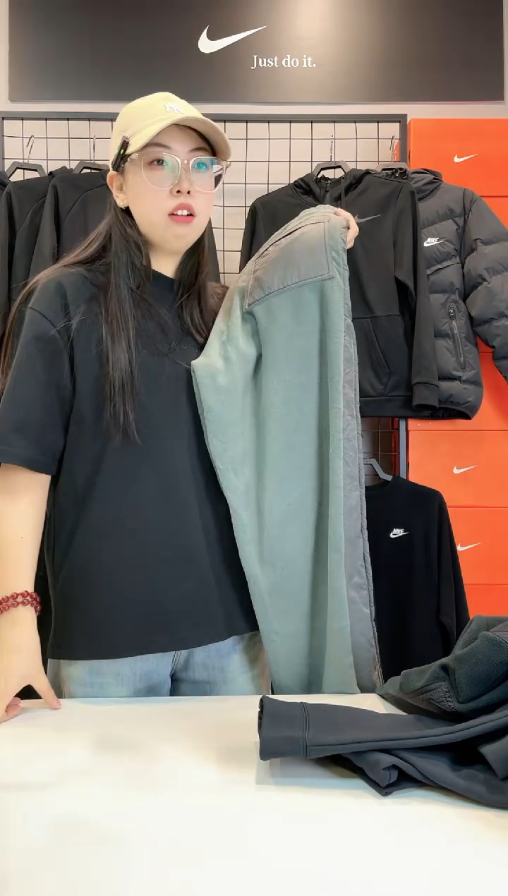 4893 灰色摇粒绒裤子M码120斤-140斤 不退换