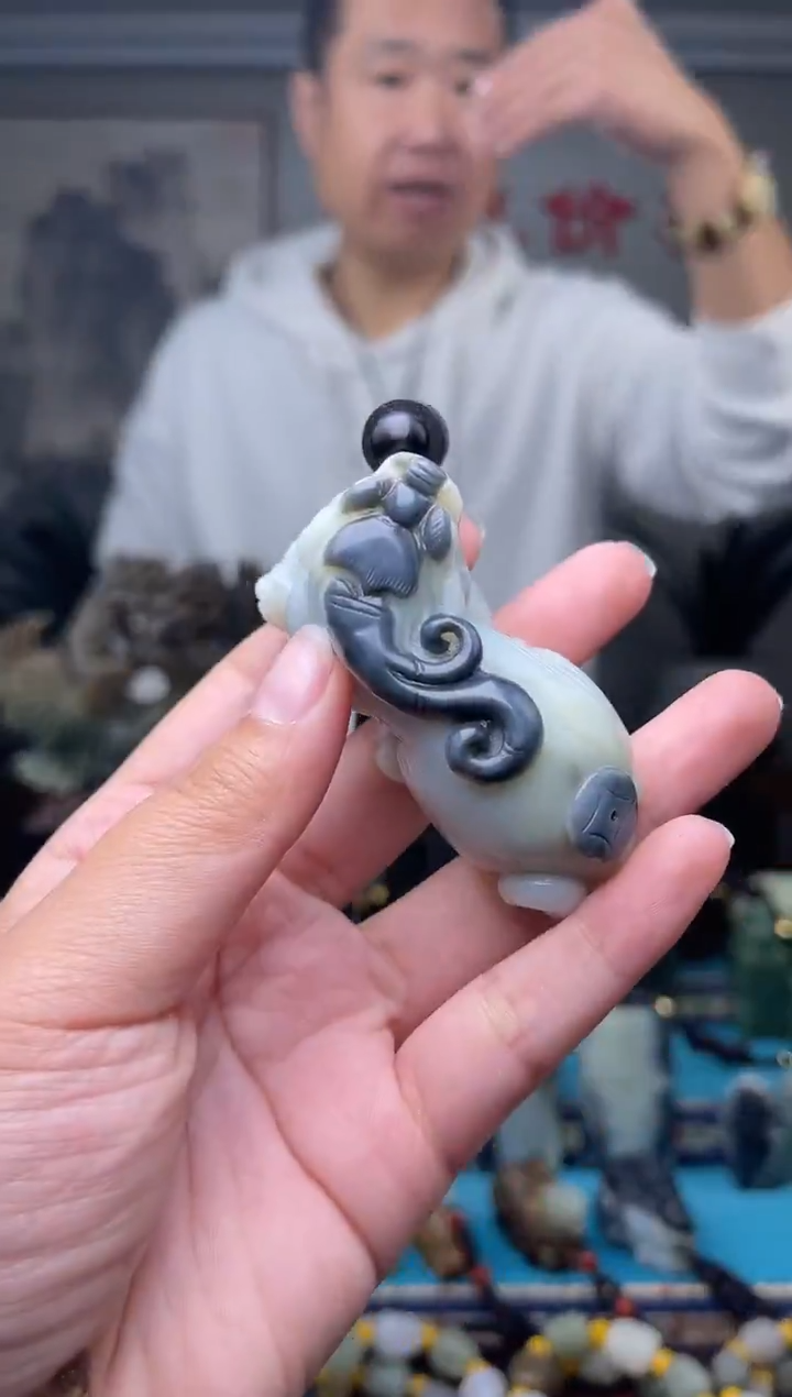 未镶嵌和田玉挂件1