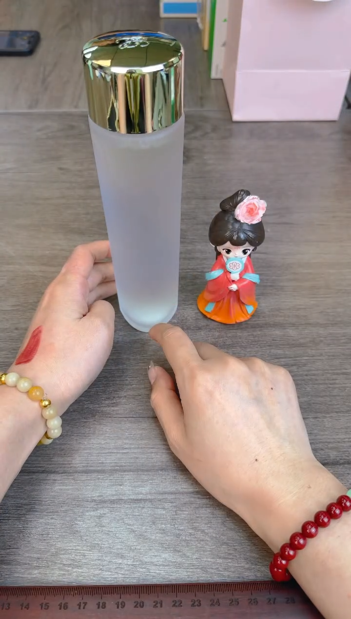 瓷片新号开播漏不停@@CC138