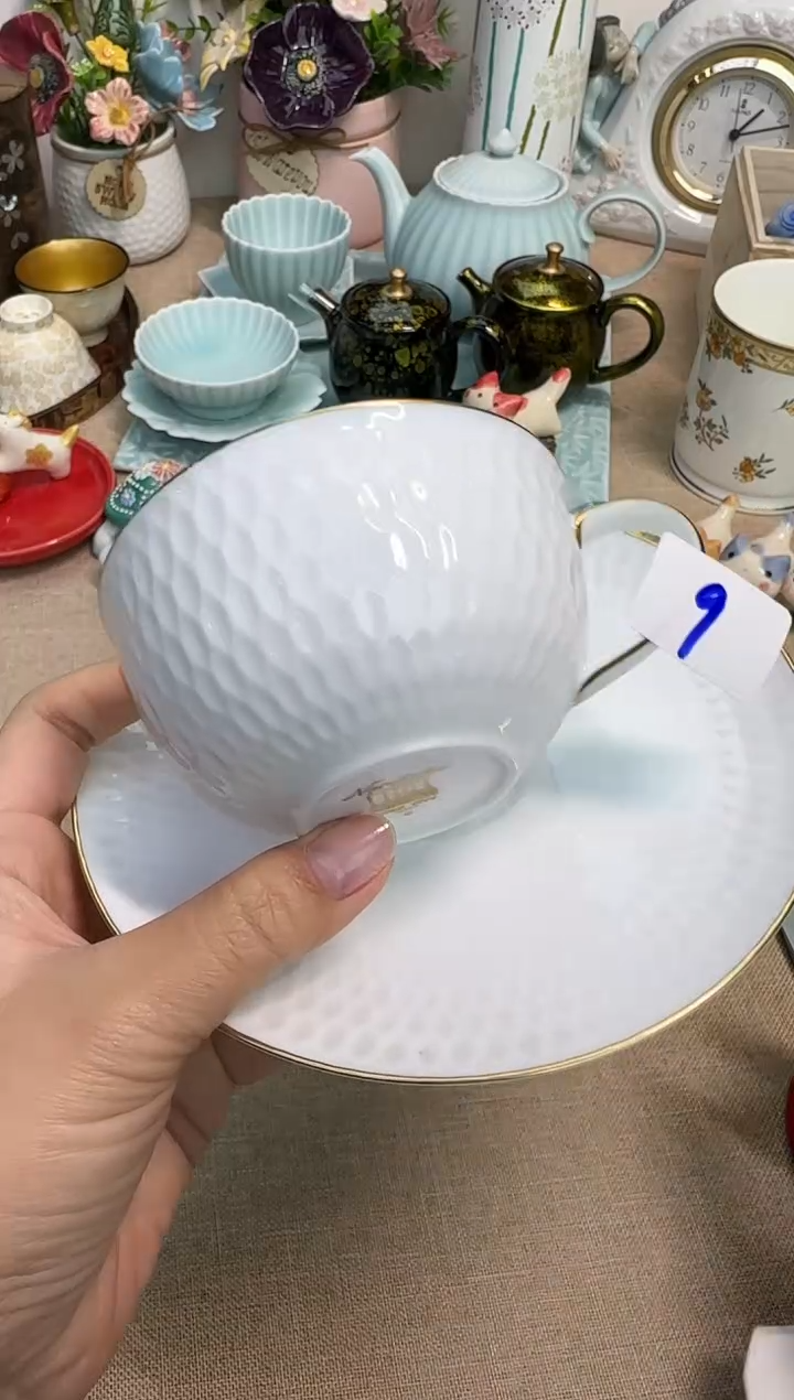 瓷片泡泡家的瓷器真好看