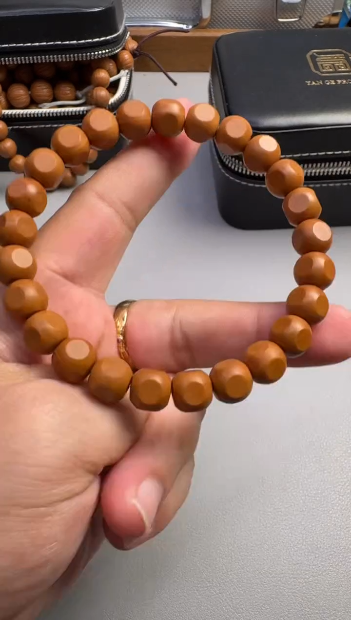 手串猴头核桃猴头六方瑕疵黑点款