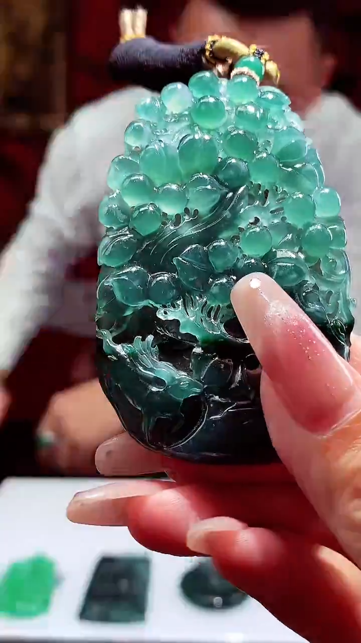 未镶嵌定制翡翠 定制翡翠（拍一发一）