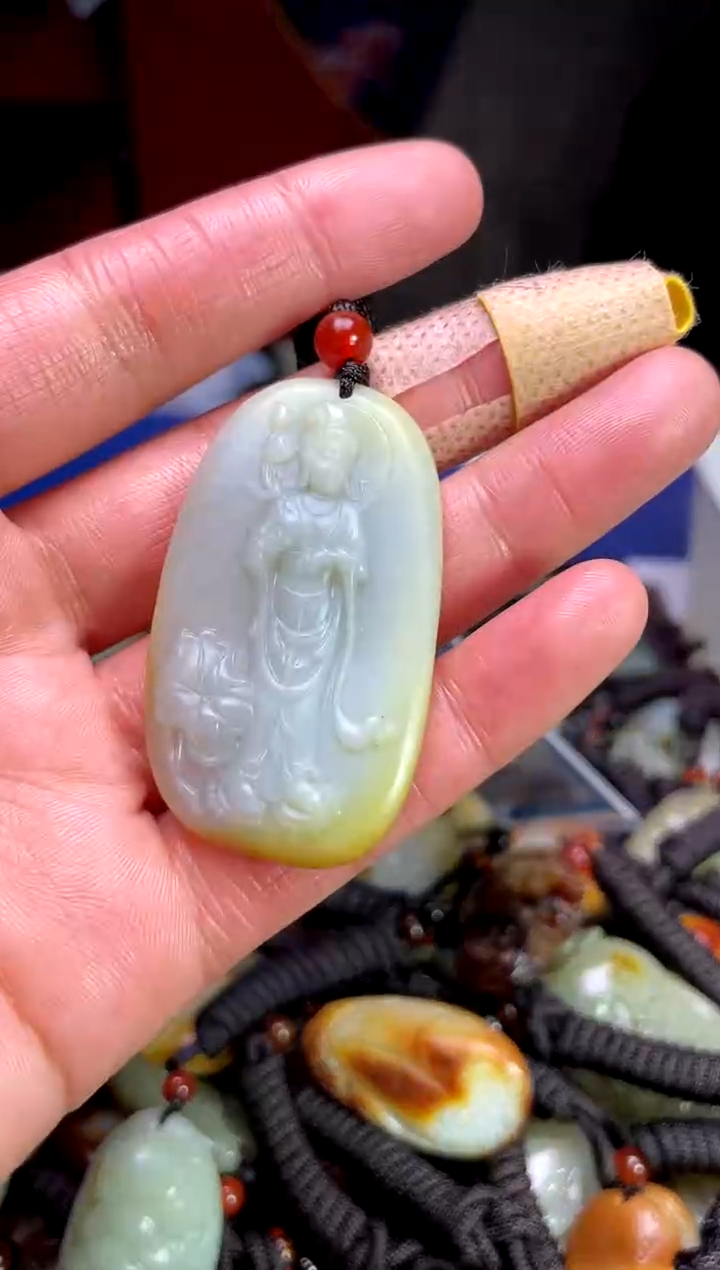 【闪购商品】和田玉颈饰未镶嵌1