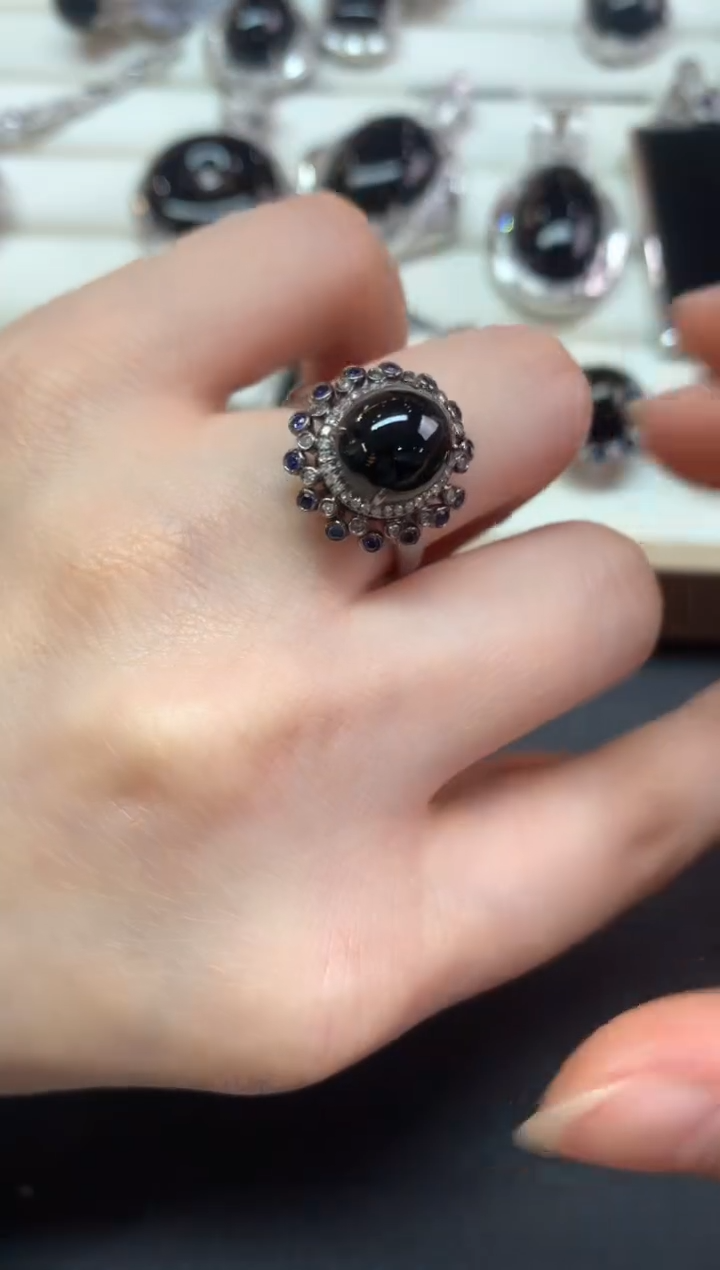 【闪购商品】翡翠戒指18K金镶嵌Z483|8800