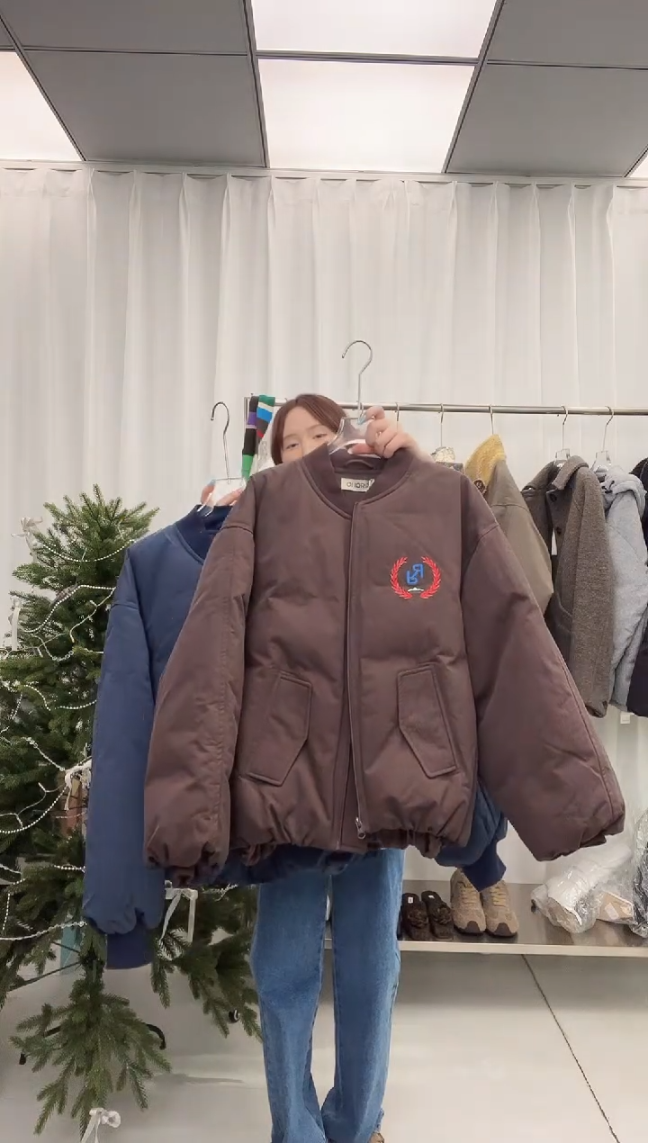 编号009 oiio 羽羽外套25款 鹅鹅料  待开价