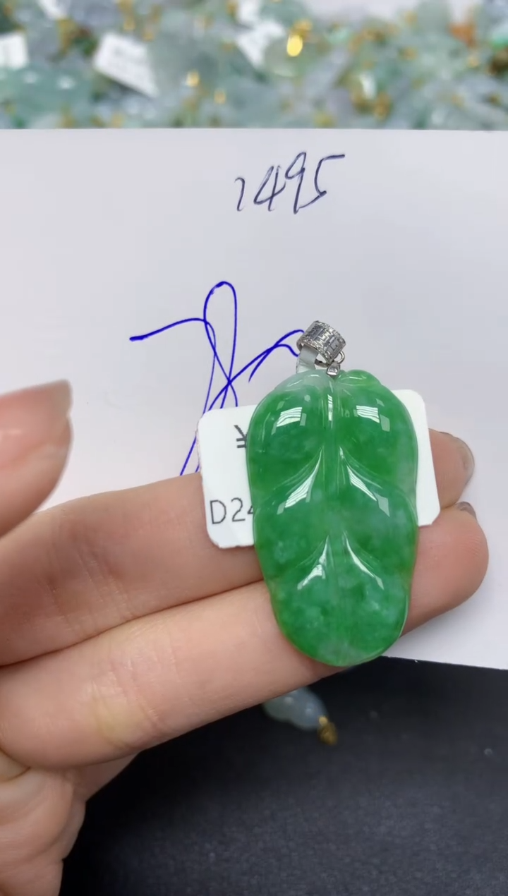 【闪购商品】翡翠颈饰18K金镶嵌 天然翡翠A货