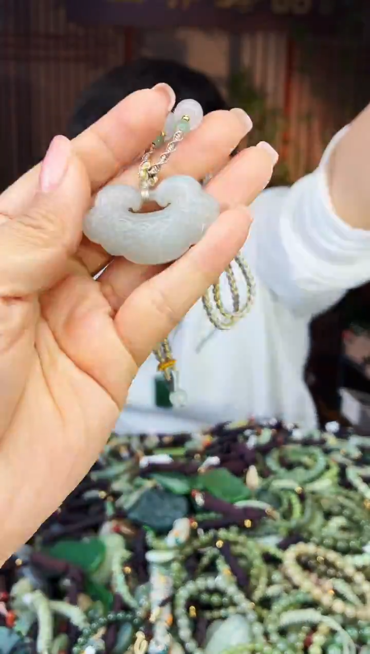 颈饰未镶嵌和田玉多样性发货拍一发一