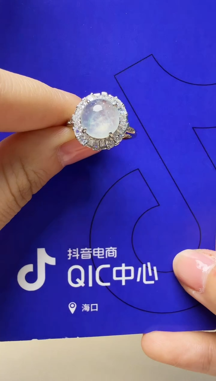 翡翠戒指银S925镶嵌925银镶缅甸A货翡翠戒指