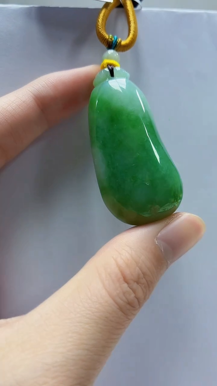 未镶嵌定制翡翠5145zm-毛货挂件51瓜