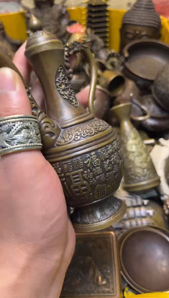 精美铜器，点击下单