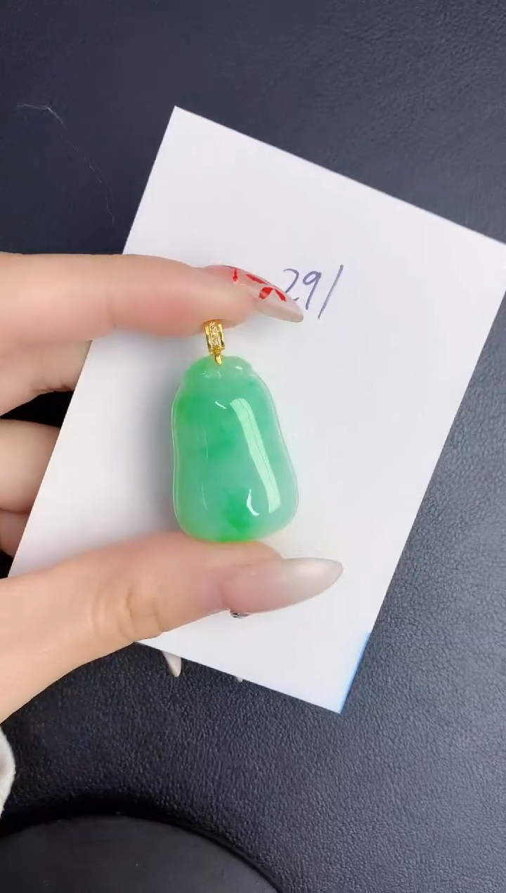 【闪购商品】翡翠颈饰18K金镶嵌000000000000