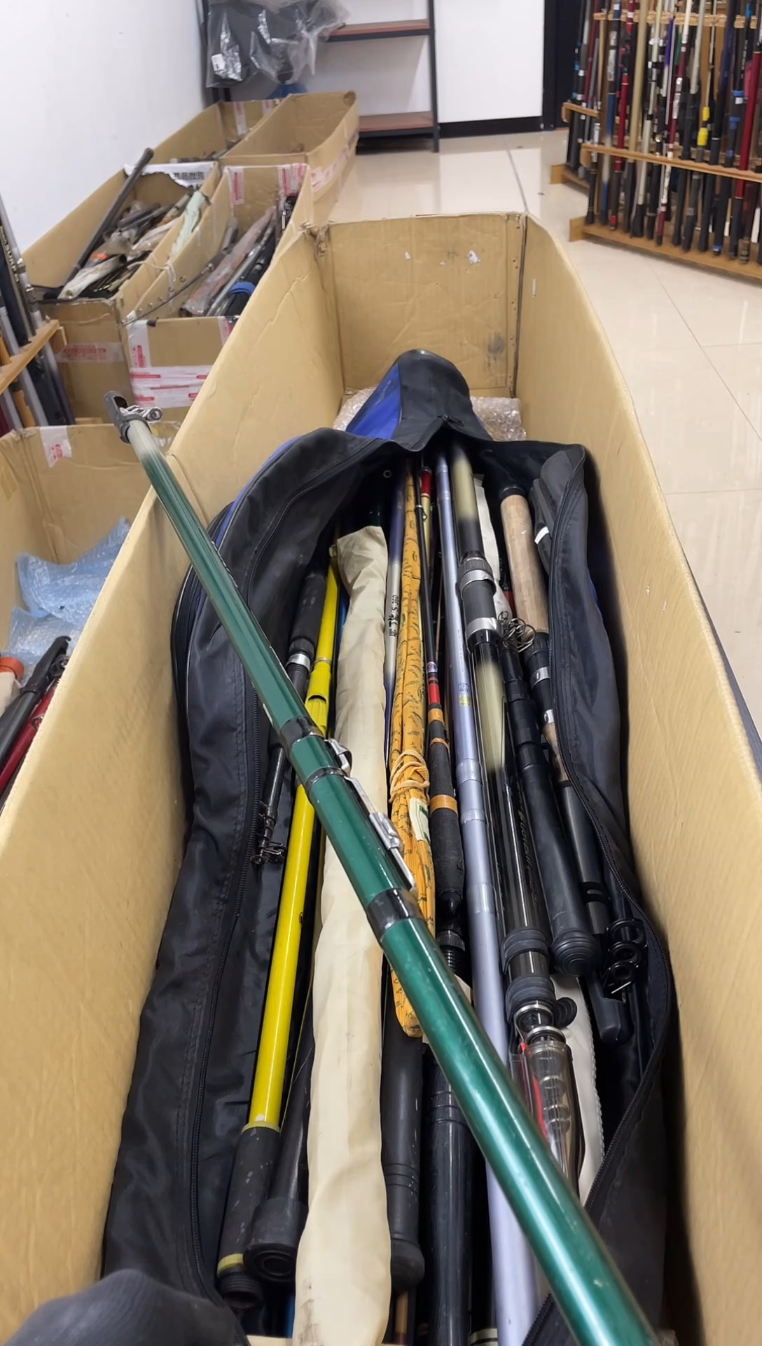 依****哥孤品微瑕，实物以直播间为准